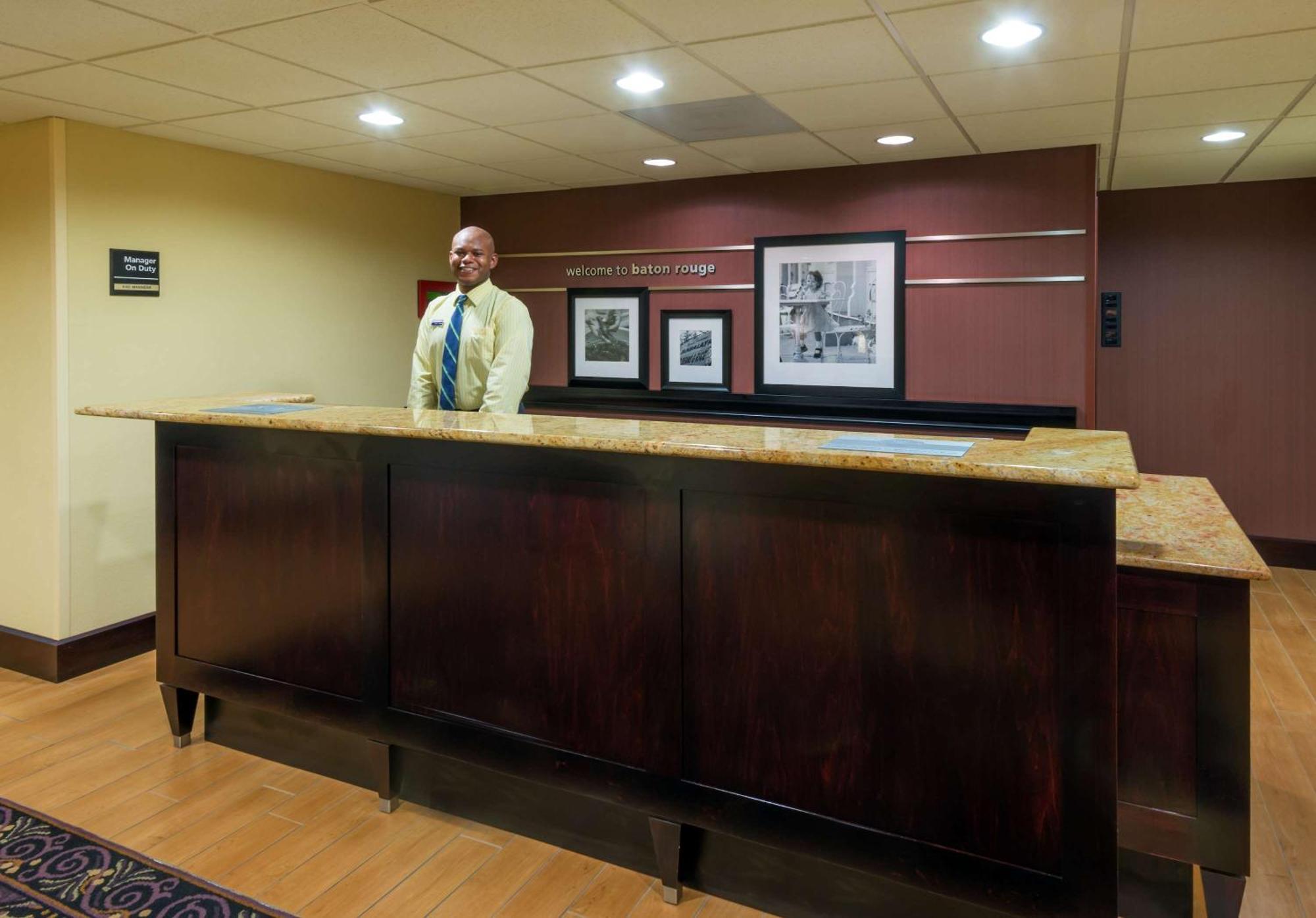באטון רוז' Hampton Inn I-10 & College Drive מראה חיצוני תמונה
