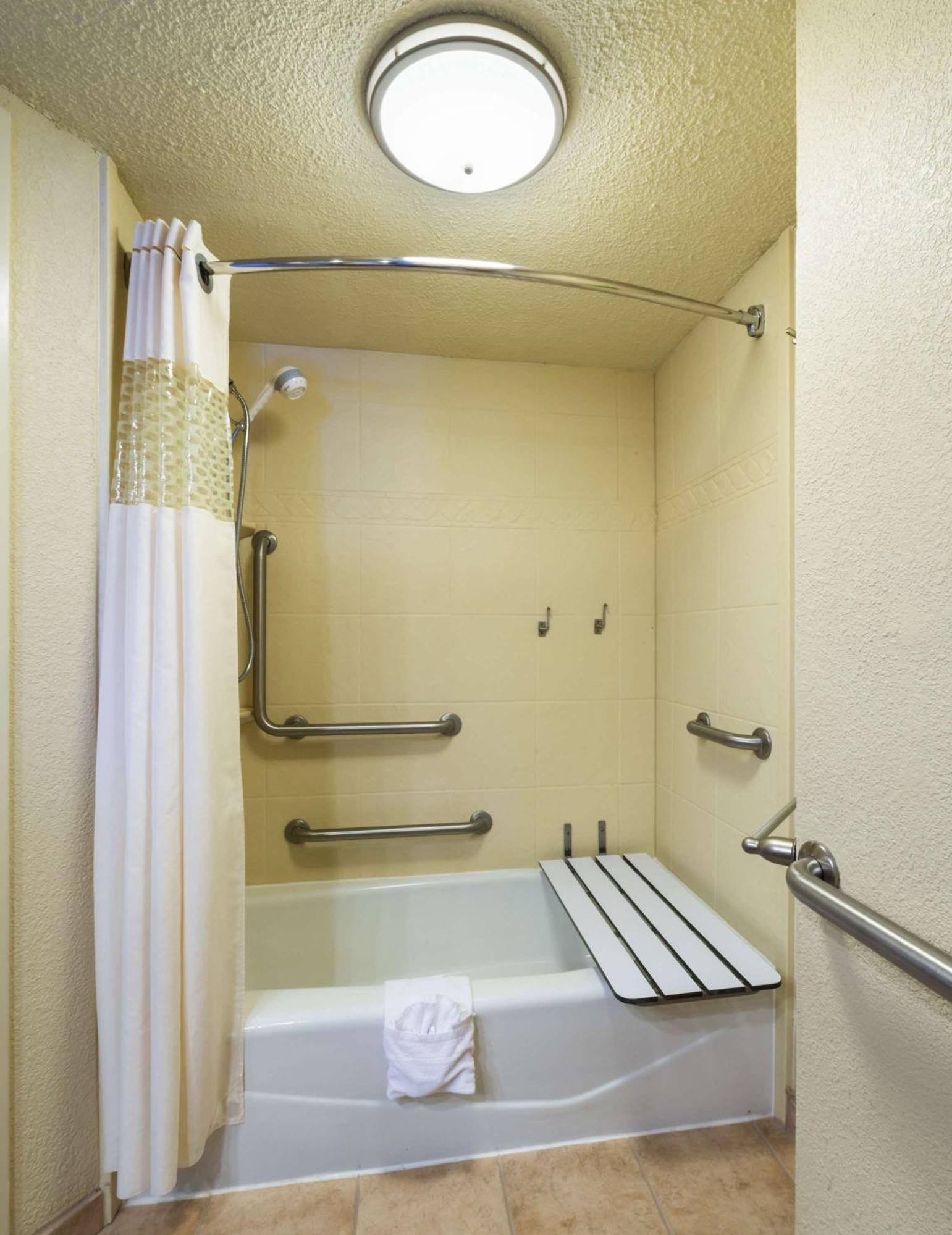 באטון רוז' Hampton Inn I-10 & College Drive מראה חיצוני תמונה