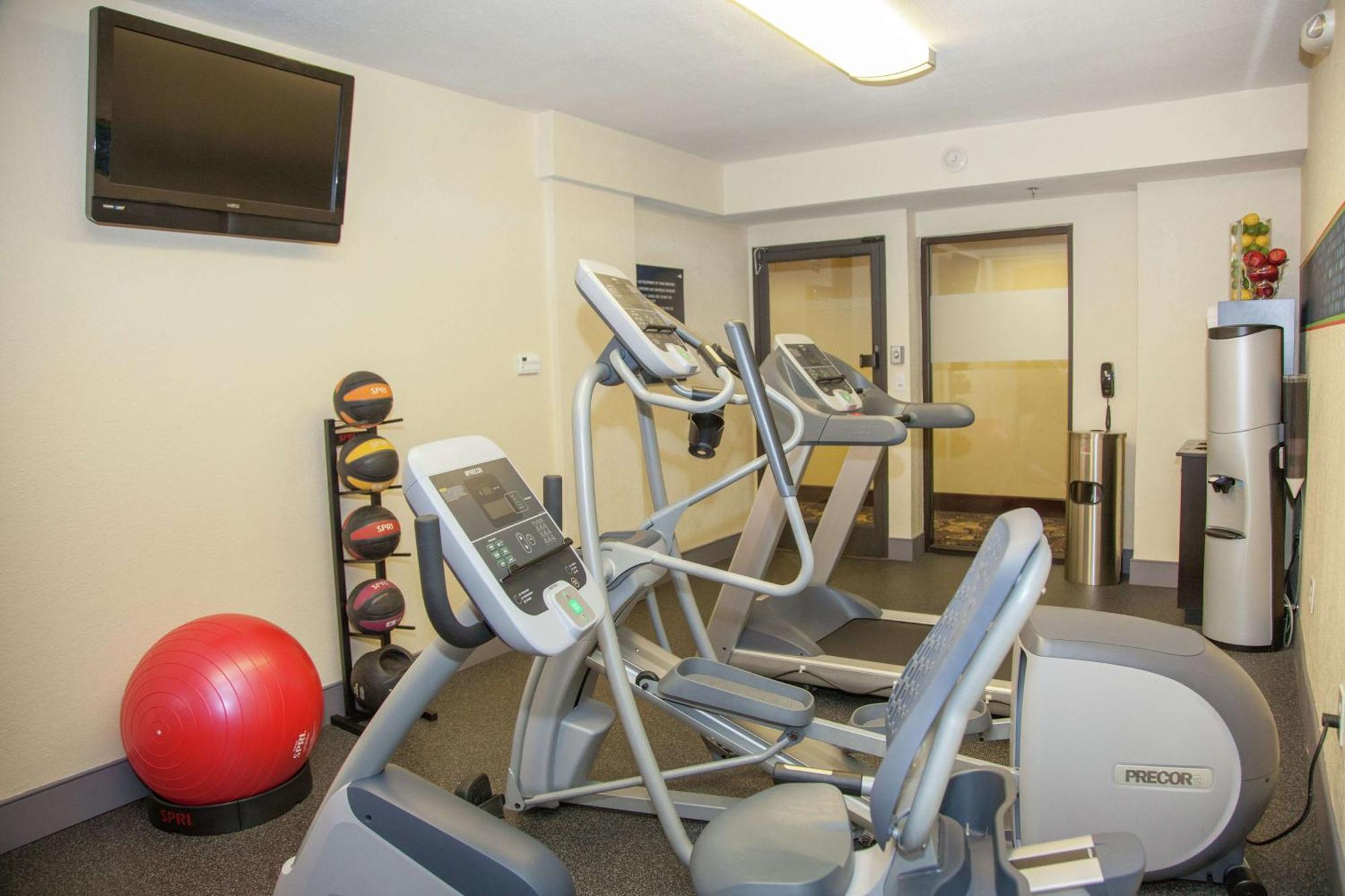 באטון רוז' Hampton Inn I-10 & College Drive מראה חיצוני תמונה